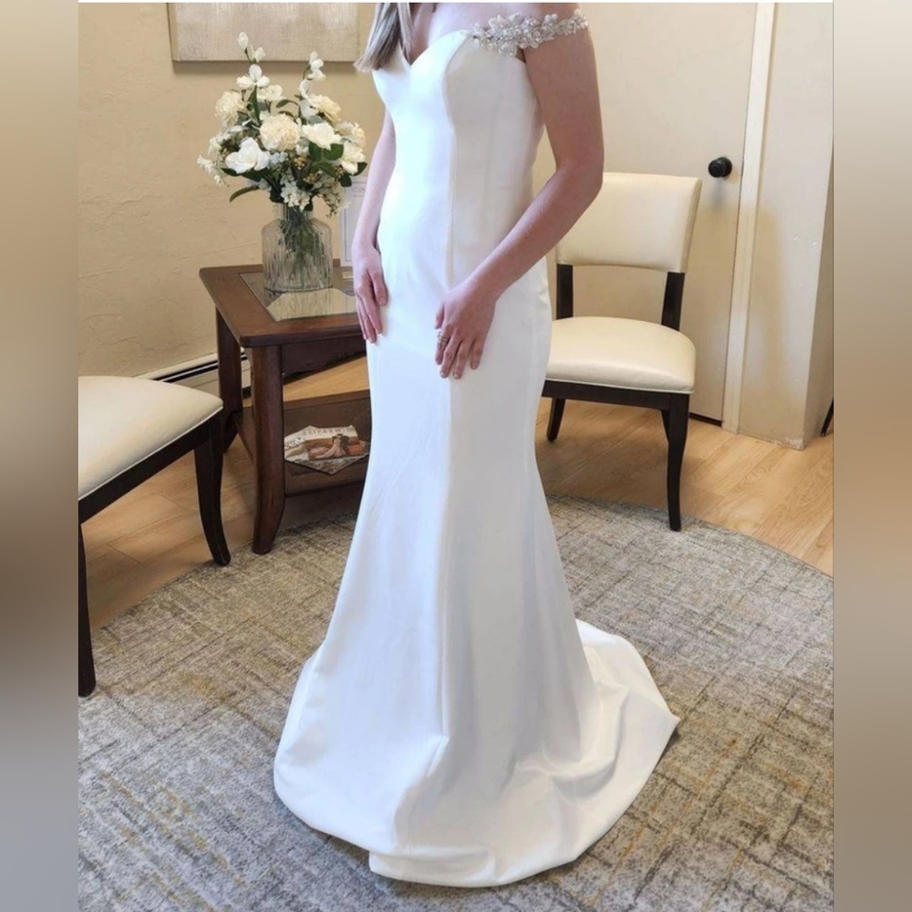 NWT Wedding dress